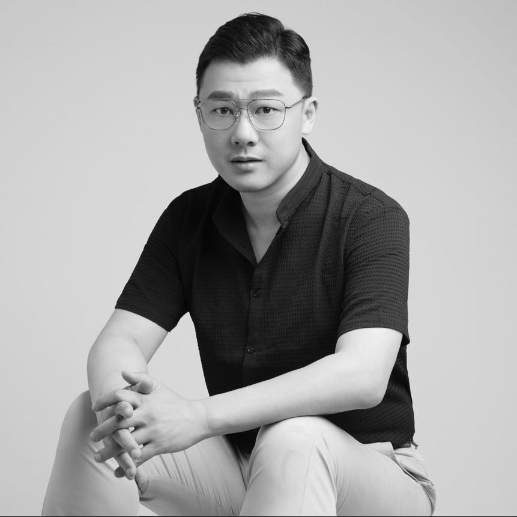Yun-Fei Song